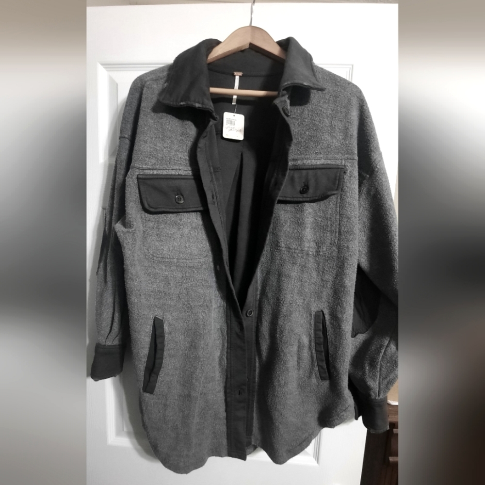 Free people gray shirt jacket